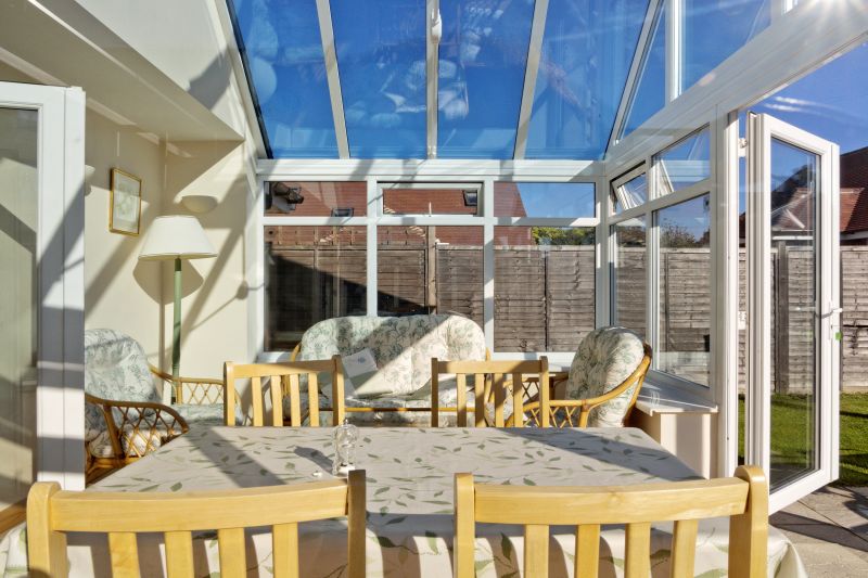 Sunroom Glass Repair in Seattle, WA